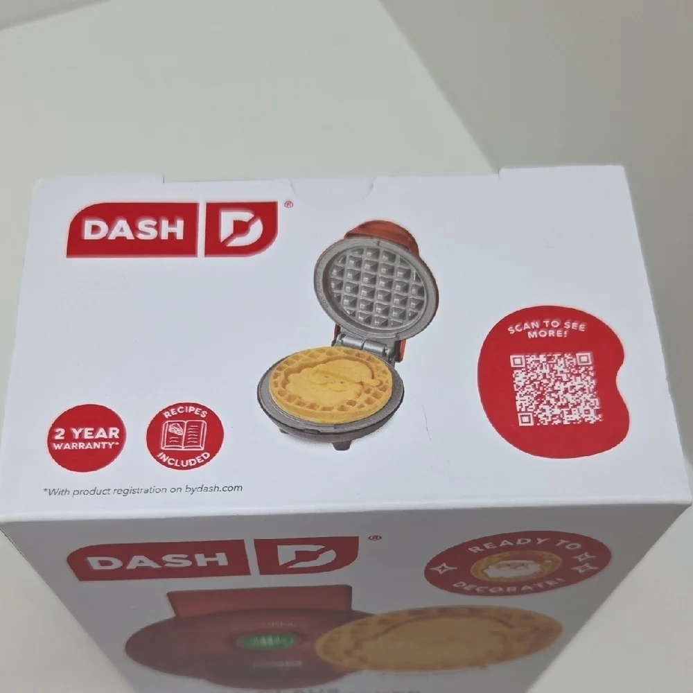 Dash Red Santa Claus Mini Waffle Maker